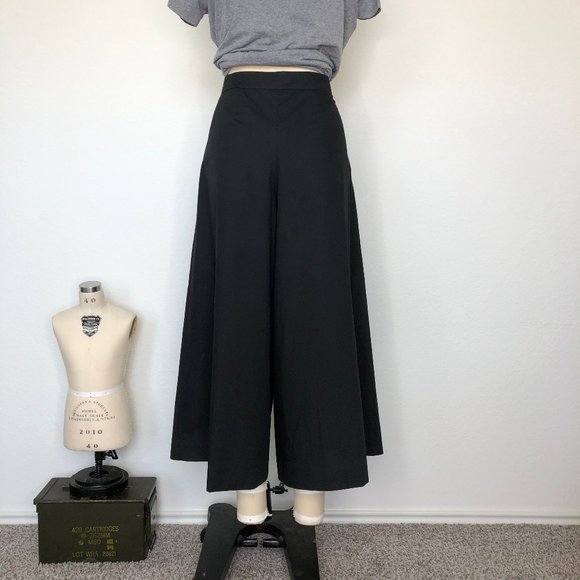 COS Pleated Wide Leg Cropped Culottes - Picture 4 of 8